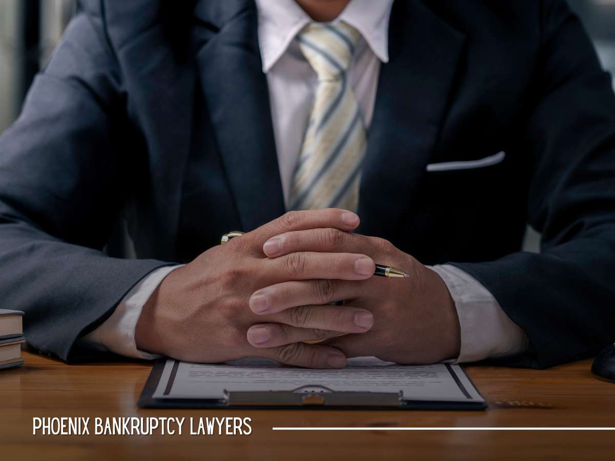 Bankruptcy In Phoenix consultation with attorney at desk